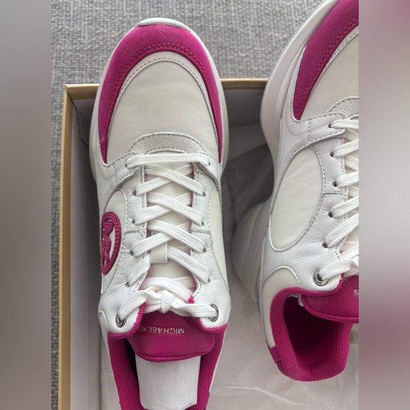 Michael Kors (Not Outlet ) Wild Berry Pink White Leather Suede Sneakers Size 9 - Picture 9 of 14